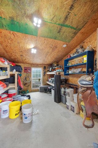 2276 Old Fredericktown Road, Farmington, MO 63640