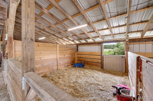 2276 Old Fredericktown Road, Farmington, MO 63640