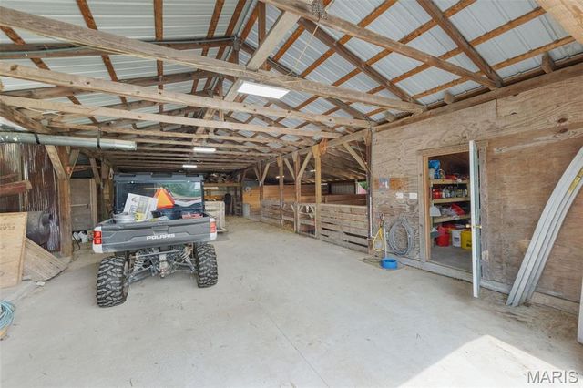 2276 Old Fredericktown Road, Farmington, MO 63640