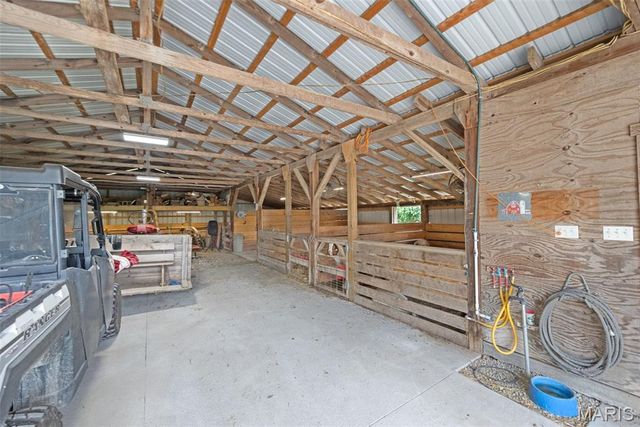 2276 Old Fredericktown Road, Farmington, MO 63640