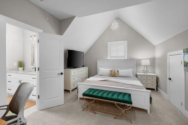 12877 Versailles Rd, Rockvale, TN 37153