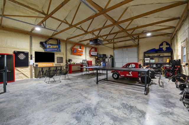 12877 Versailles Rd, Rockvale, TN 37153