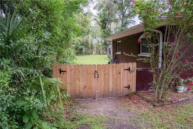 6046 E Loring Lane, Inverness, FL 34452