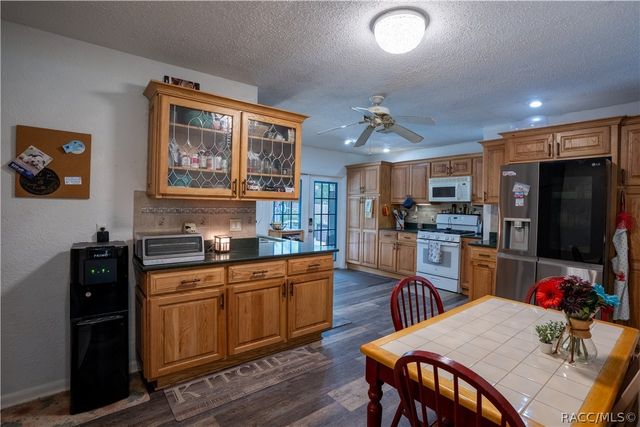 6046 E Loring Lane, Inverness, FL 34452