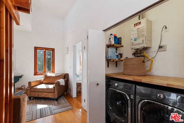 4236 Moore Street, Culver City, CA 90066