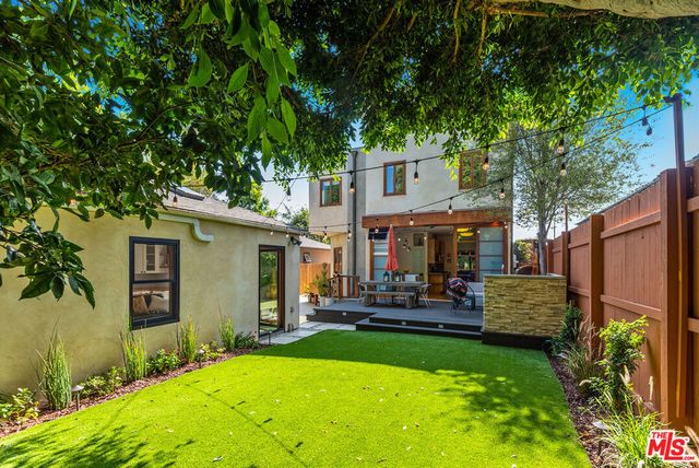 4236 Moore Street, Culver City, CA 90066