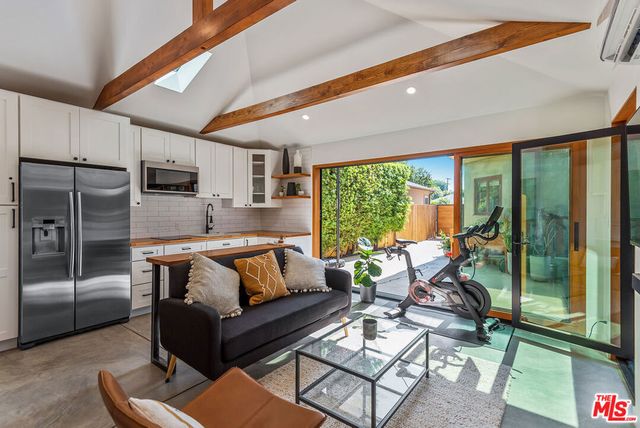 4236 Moore Street, Culver City, CA 90066