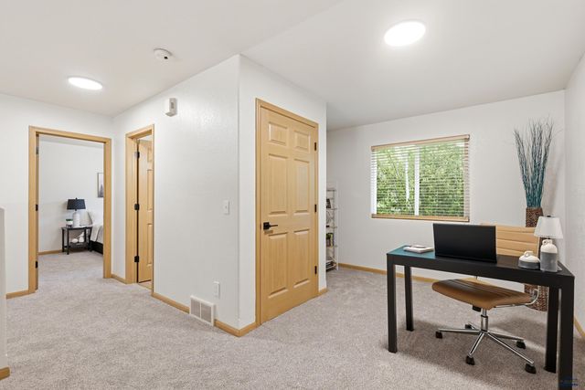 2383 HILLSIDE DR, Sturgis, SD 57785