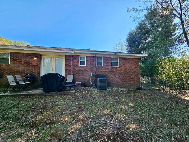 106 Hickory Dr., Petal, MS 39465