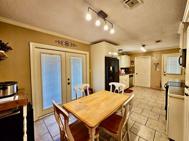 106 Hickory Dr., Petal, MS 39465