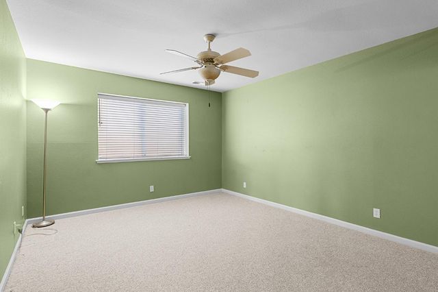 5370 Royal Oaks Dr, Oroville, CA 95966