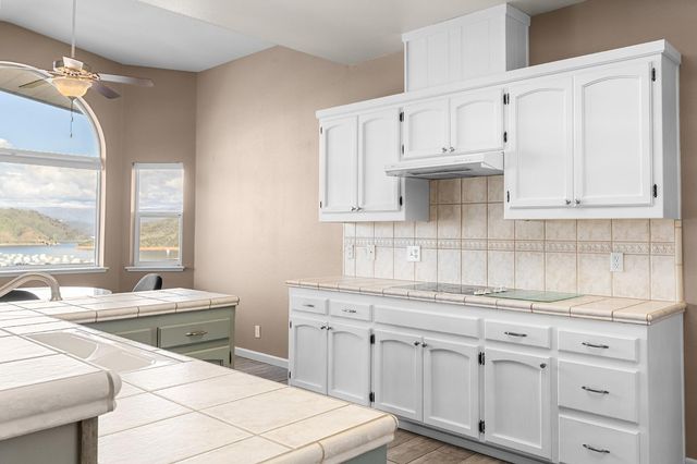 5370 Royal Oaks Dr, Oroville, CA 95966