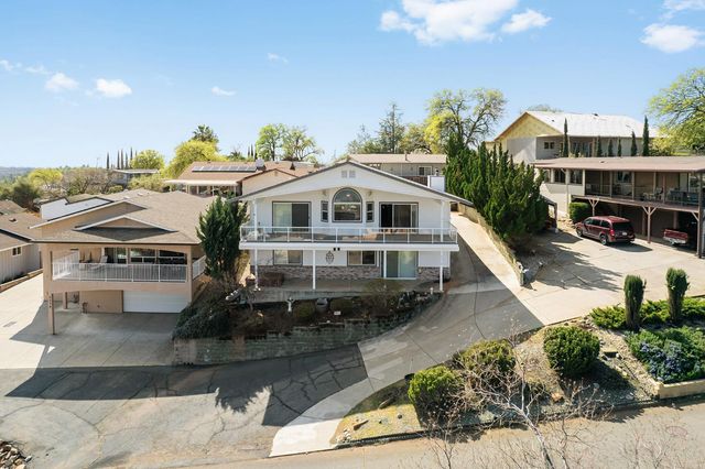 5370 Royal Oaks Dr, Oroville, CA 95966