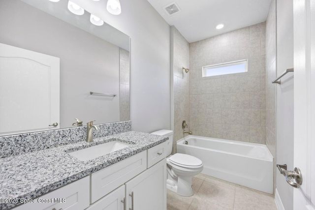 495 Harrison Street SW, Palm Bay, FL 32908