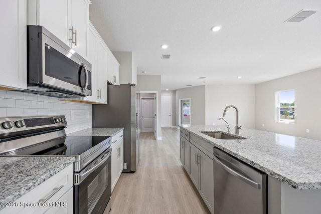 495 Harrison Street SW, Palm Bay, FL 32908