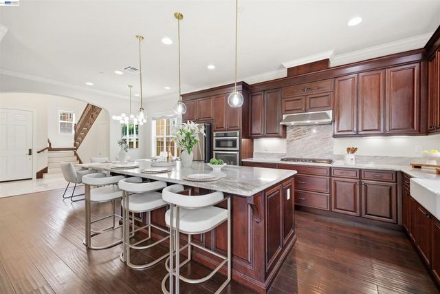 3582 Cinnamon Ridge Rd, San Ramon, CA 94582
