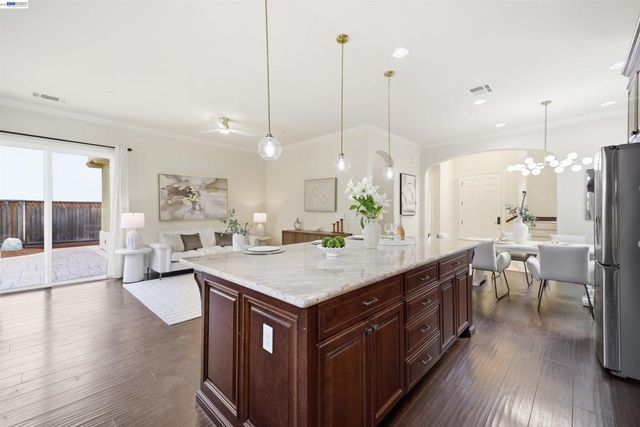 3582 Cinnamon Ridge Rd, San Ramon, CA 94582