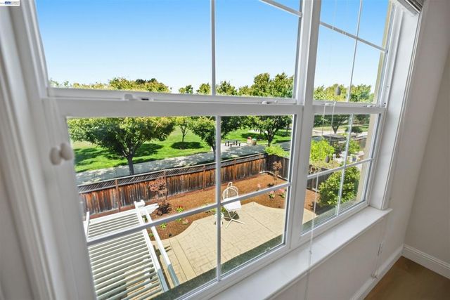 3582 Cinnamon Ridge Rd, San Ramon, CA 94582