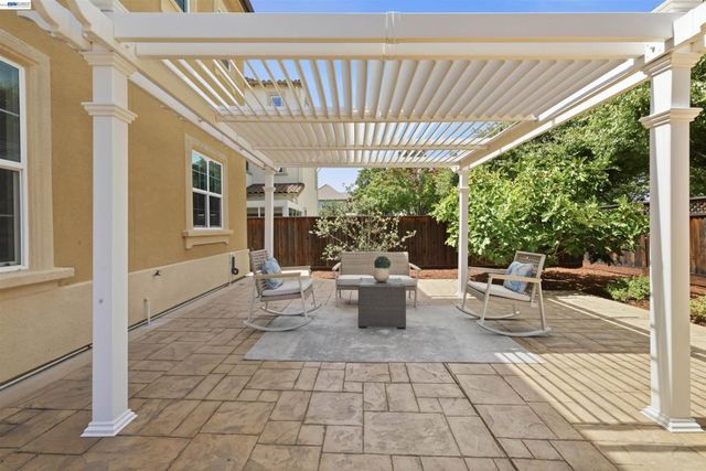 3582 Cinnamon Ridge Rd, San Ramon, CA 94582