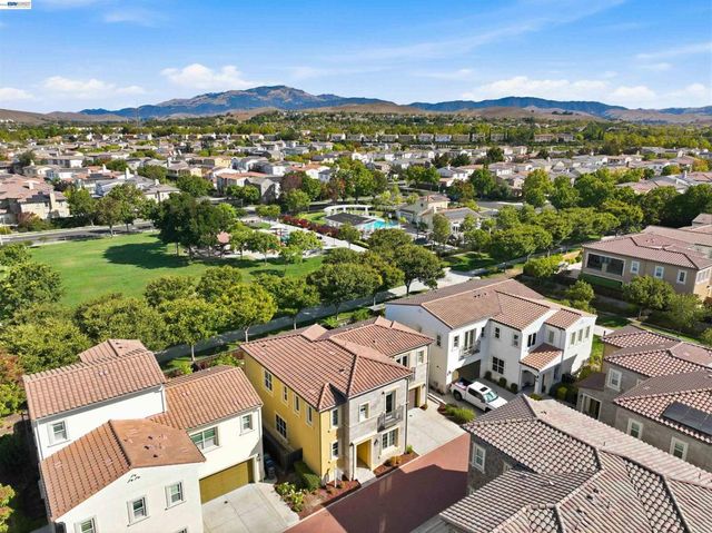 3582 Cinnamon Ridge Rd, San Ramon, CA 94582