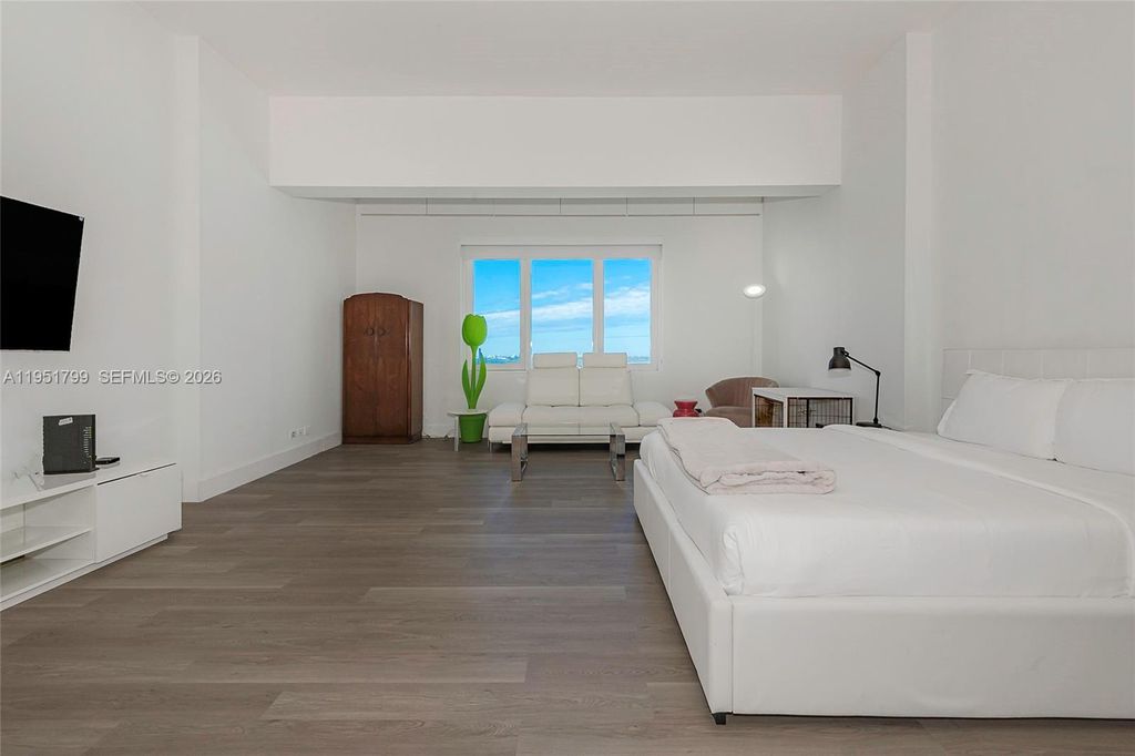 2301 Collins Ave 1636, Miami Beach, FL 33139