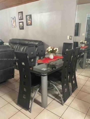 19422 SW 119th Ct, Miami, FL 33177
