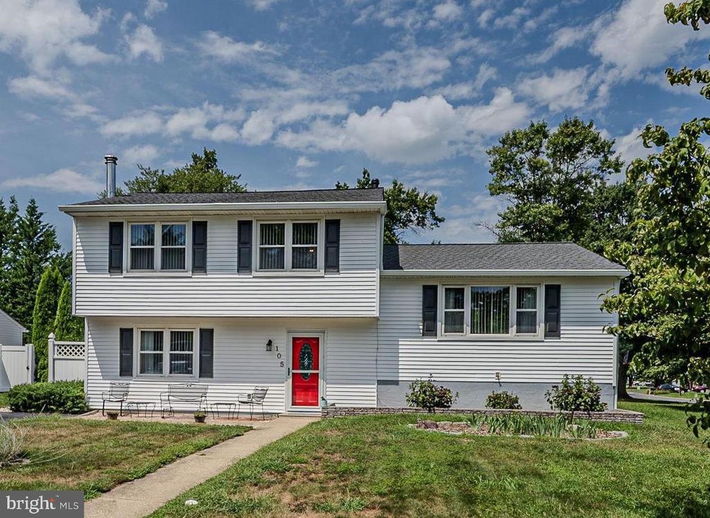 105 MELODIC DR, Newark, DE 19713