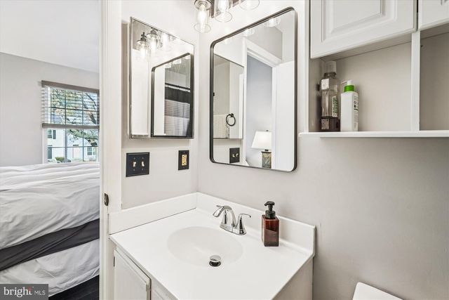 9514 WHITE PILLAR TER, Gaithersburg, MD 20882