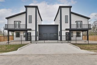 8220 Bonaire Street A, Houston, TX 77028