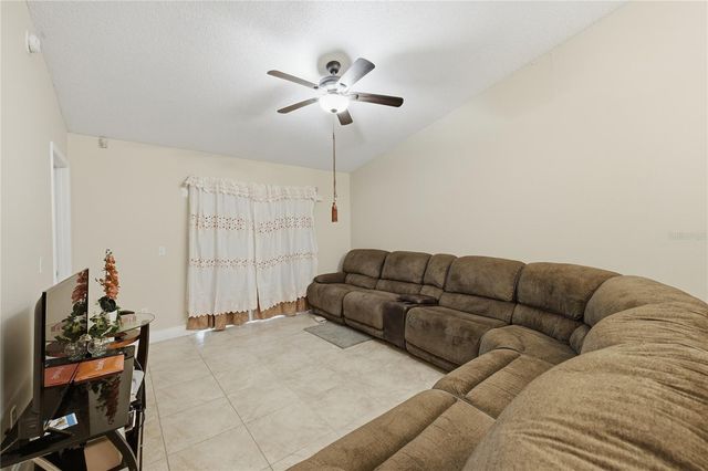 88 WINTER RIDGE CIRCLE, Orlando, FL 32835