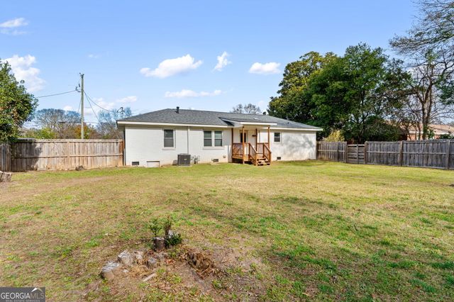 717 Bernard Drive, Warner Robins, GA 31093