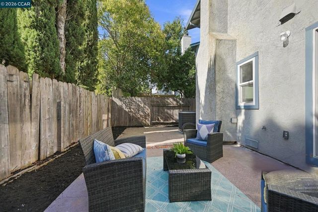 1880 Premier Pl., Concord, CA 94520