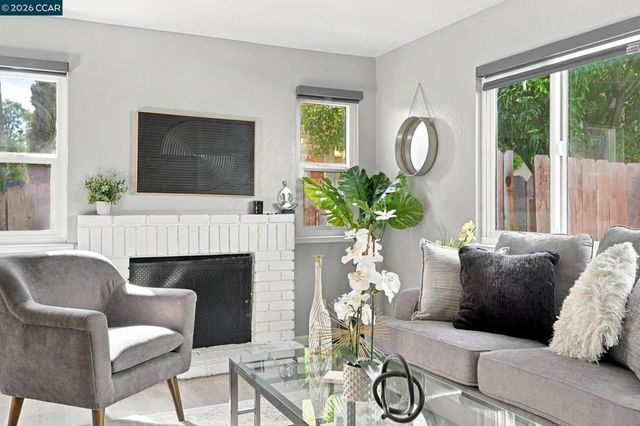 1880 Premier Pl., Concord, CA 94520