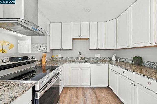 1880 Premier Pl., Concord, CA 94520