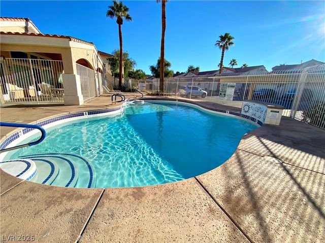 855 North Stephanie Street 2722, Henderson, NV 89014