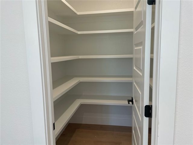 18 Hamilton, Bella Vista, AR 72715
