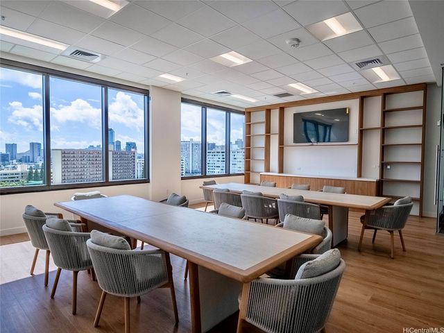 1515 Liona Street 2718, Honolulu, HI 96814