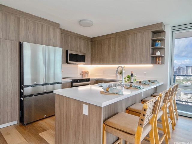 1515 Liona Street 2718, Honolulu, HI 96814