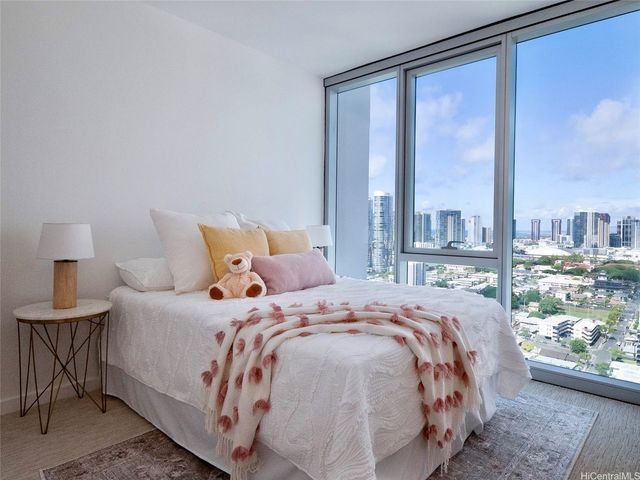 1515 Liona Street 2718, Honolulu, HI 96814