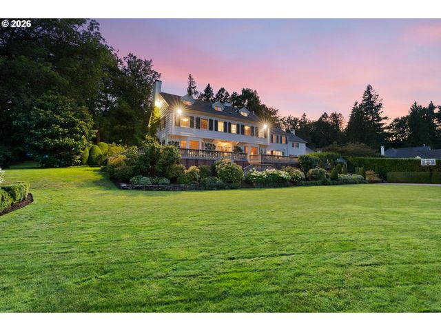 2393 S MILITARY Rd, Portland, OR 97219