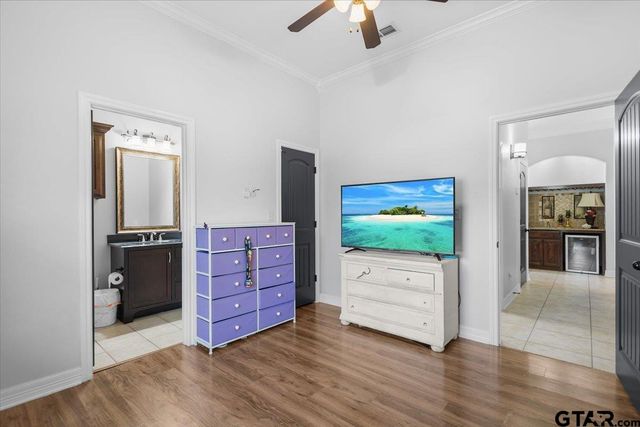 1599 Skidmore Lane, Tyler, TX 75703