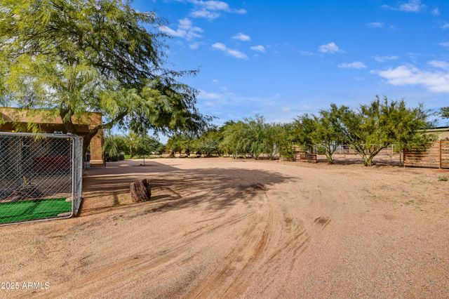 6032 E Skinner Drive, Cave Creek, AZ 85331