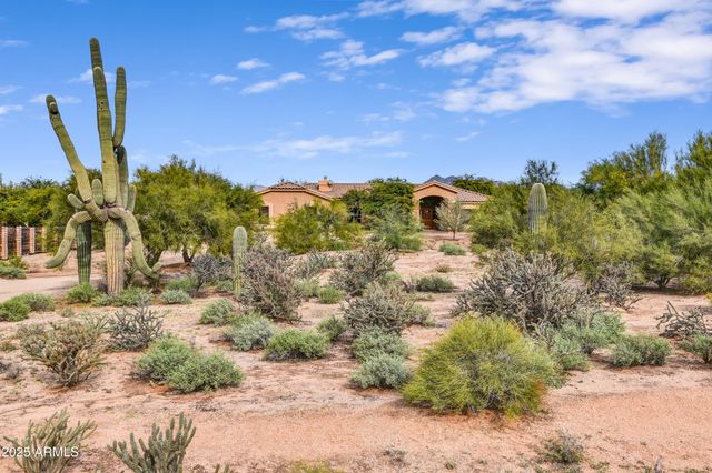 6032 E Skinner Drive, Cave Creek, AZ 85331