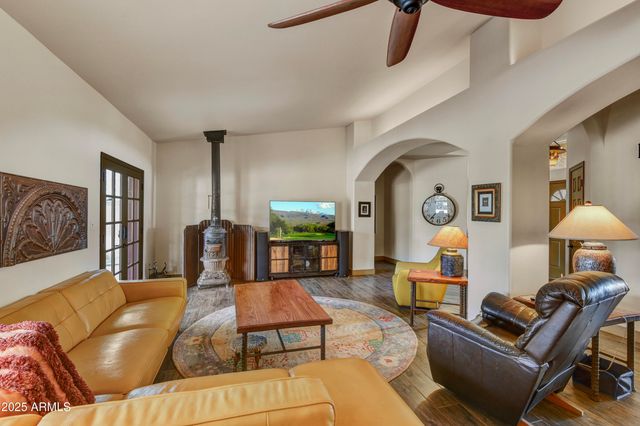 6032 E Skinner Drive, Cave Creek, AZ 85331