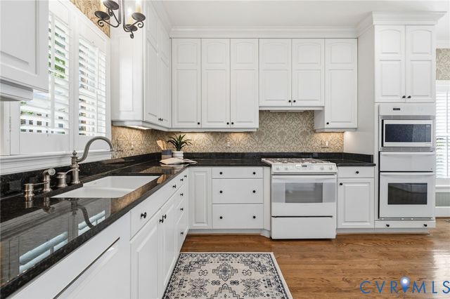 4016 Tottenham Ct, Henrico, VA 23233