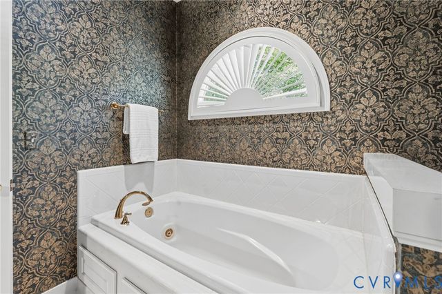 4016 Tottenham Ct, Henrico, VA 23233