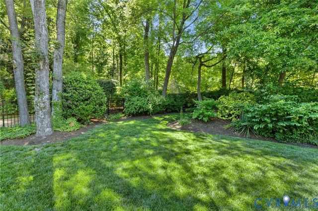 4016 Tottenham Ct, Henrico, VA 23233
