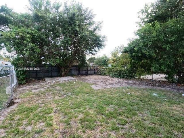 3062 NW 60th St, Miami, FL 33142