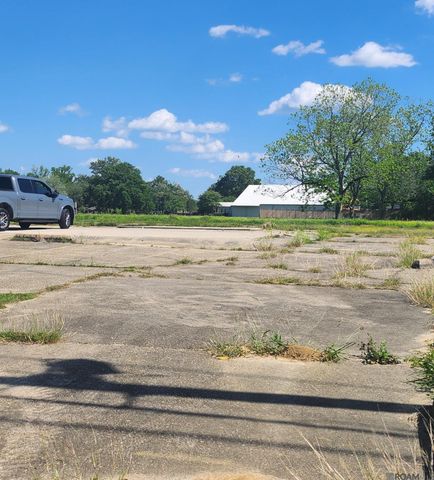 10554 Greenwell Springs Rd, Baton Rouge, LA 70814