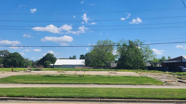 10554 Greenwell Springs Rd, Baton Rouge, LA 70814